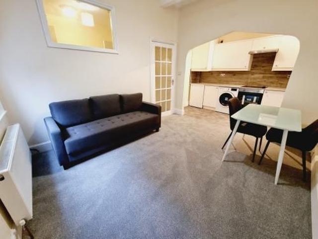 Apartment for rent in Sydenham, Warwick
