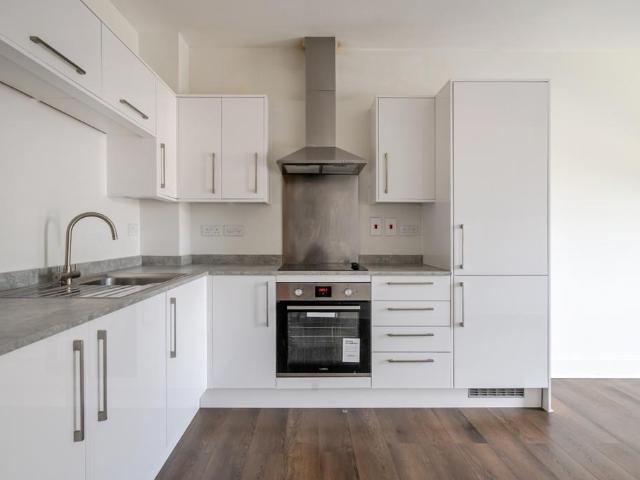 Flat for rent in Enborne, West Berkshire