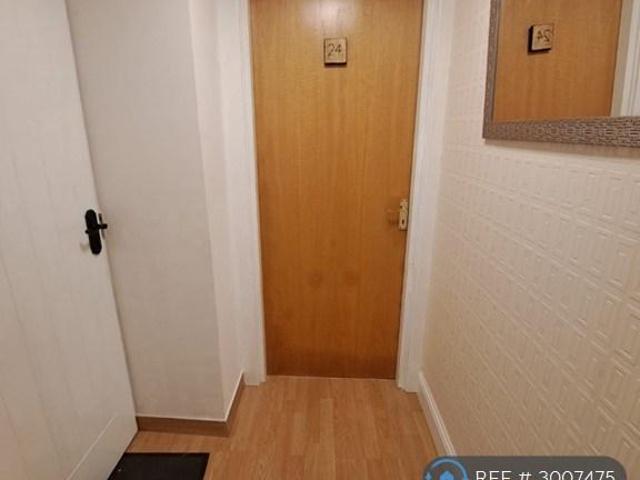 Flat for rent in Invergowrie, Scotland