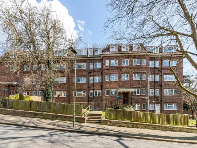 Flat for rent in Bromley, Plaistow