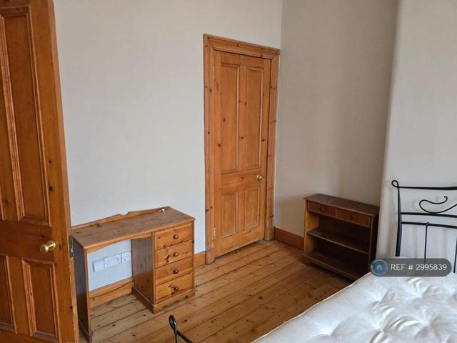 Apartment for rent in North Woodside, Scotland
