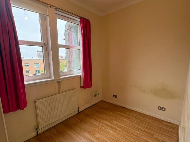 Apartment for rent in Castlehead, Glenburn