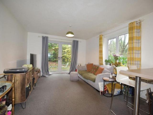 Apartment for rent in Farsley, West Yorkshire
