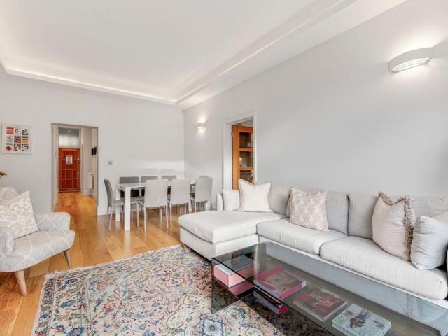 Apartment for rent in North Finchley, Greater London