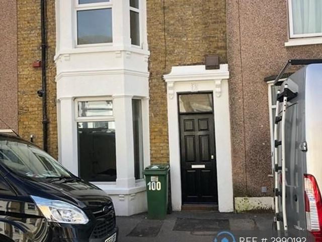 Apartment for rent in Sheerness, Oad Street