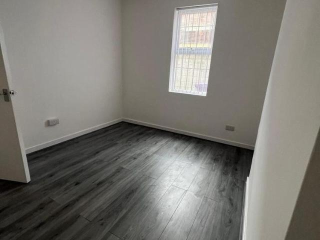 Apartment for rent in Cabbage Hall, Calderstones