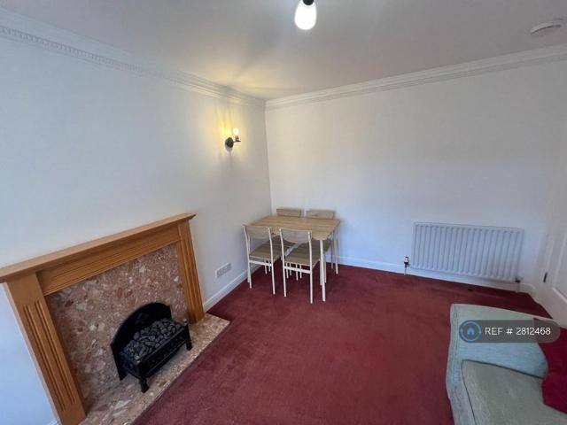Apartment for rent in Mayfield, Newington