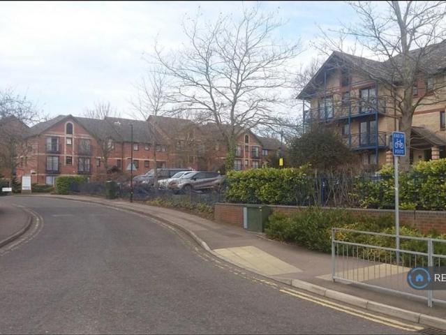 Flat for rent in Myland, Fordham Heath