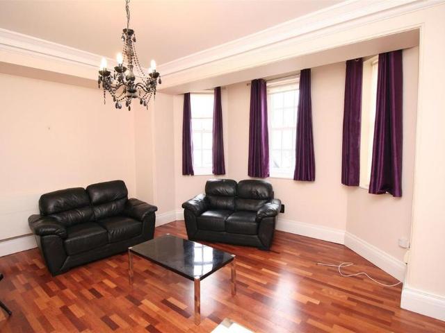 Apartment for rent in Greenbank, Mount Wise