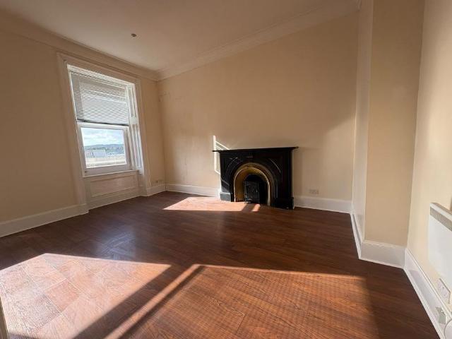 Apartment for rent in Castlehead, Paisley