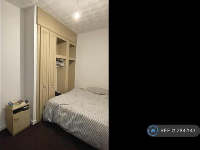 Flat for rent in Old Trafford, Trafford Park