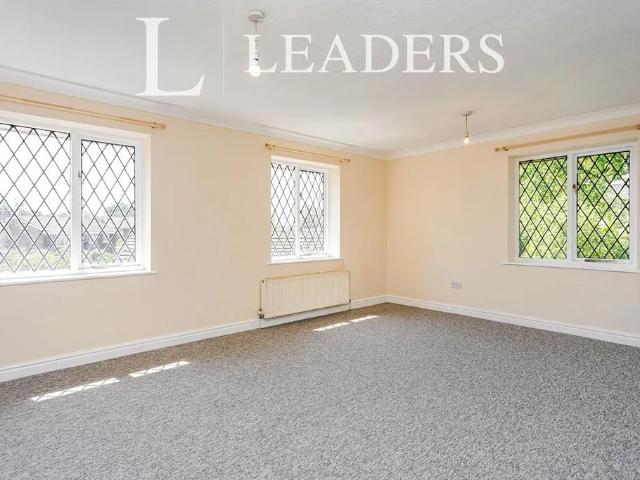 Apartment for rent in Haywards Heath, Mid Sussex