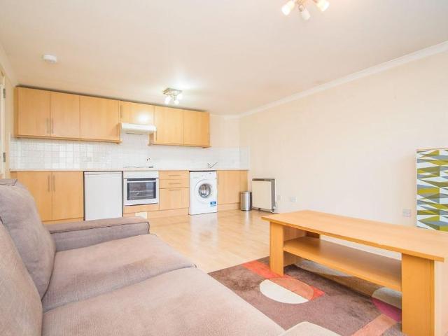 Apartment for rent in Piershill, Scotland