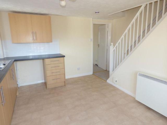 Apartment for rent in Littlecote, West Sussex