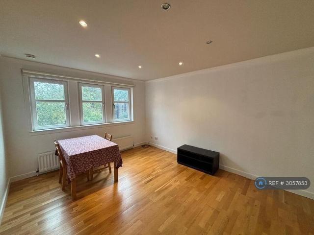 Apartment for rent in Castlehead, Paisley