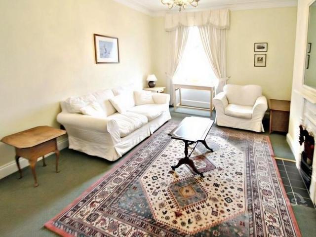 Apartment for rent in The Close, Hampshire