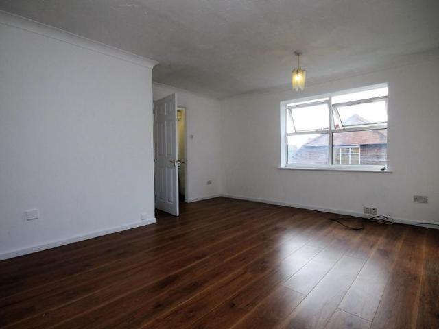 Apartment for rent in Goodmayes, Greater London