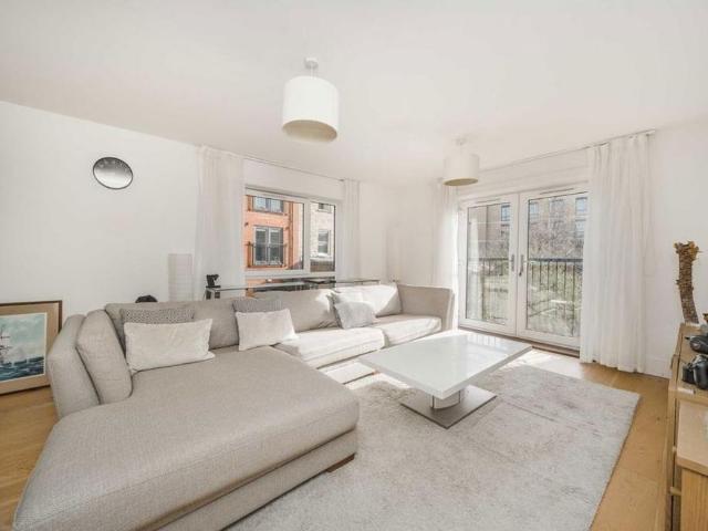 Apartment for rent in London Borough of Hammersmith and Fulham, Greater London