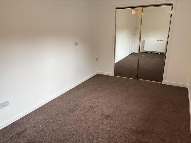Apartment for rent in Johnstone Castle, Johnstone