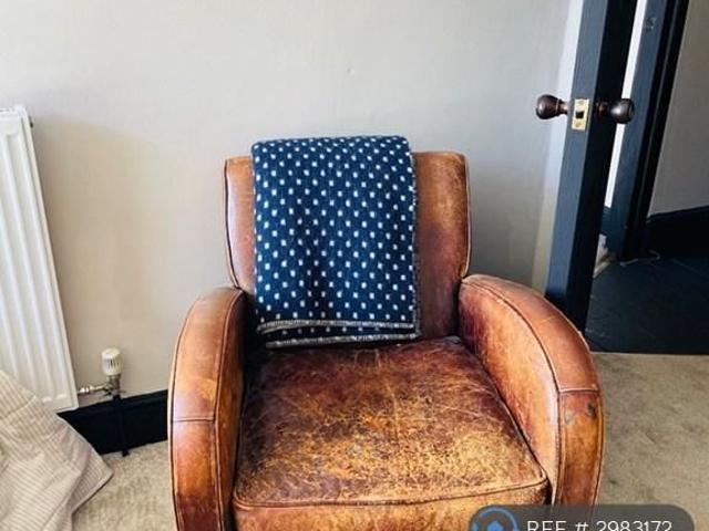 Apartment for rent in Old Town, Guestling Green