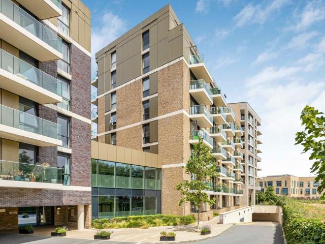 Flat for rent in Norbiton, Greater London