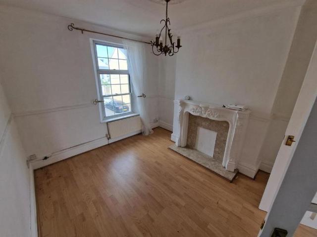 Apartment for rent in Penarth Marina, Penarth