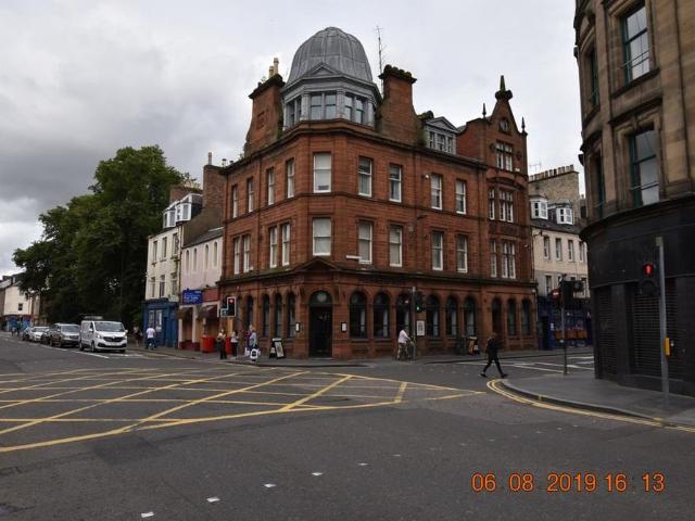 Apartment for rent in Bridgend, Moneydie