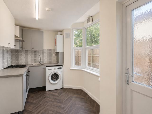 Apartment for rent in Hale End, Greater London