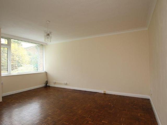 Apartment for rent in Horsham, West Sussex