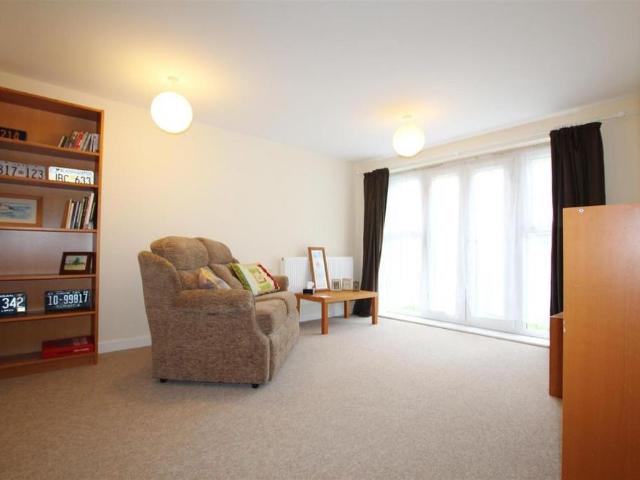Apartment for rent in Helford, Hampshire