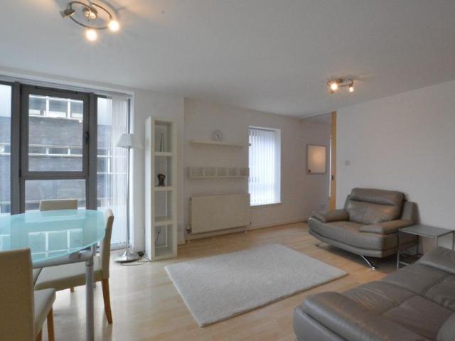 Apartment for rent in Laurieston, Gorbals