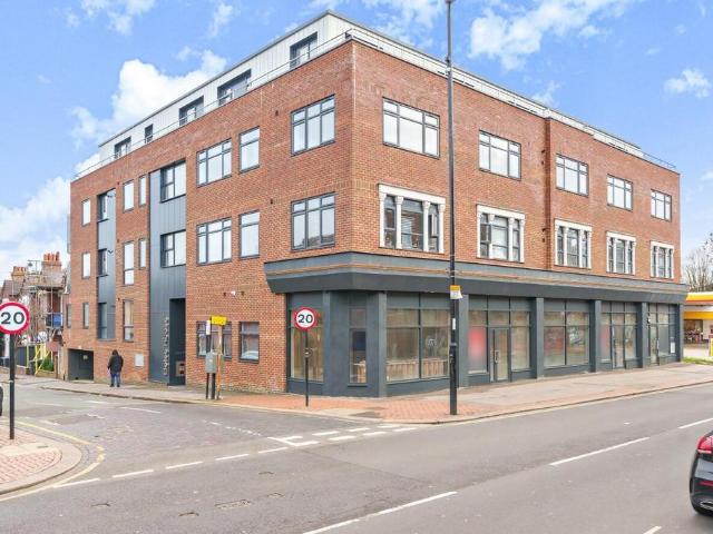 Flat for rent in London Borough of Croydon, South Norwood