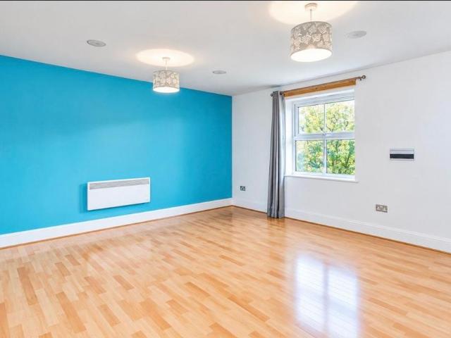 Apartment for rent in Kursaal Estate, Southend-on-Sea
