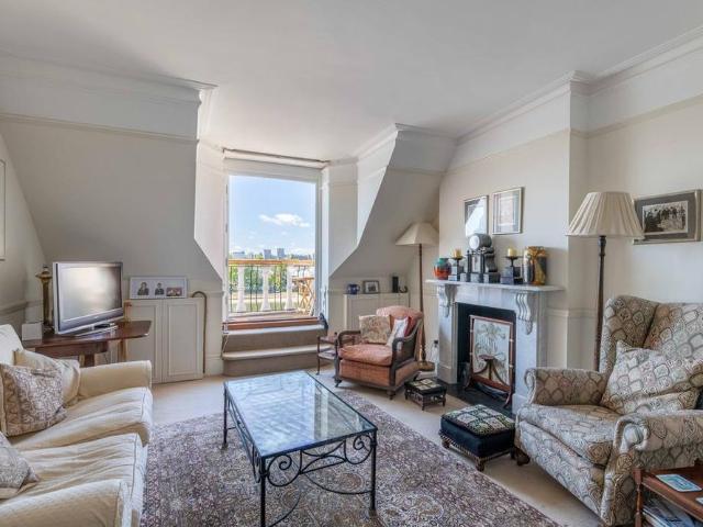 Apartment for rent in Fulham, Greater London