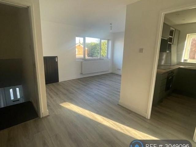 Apartment for rent in St Helens