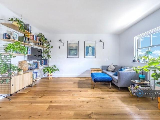 Apartment for rent in London Borough of Lewisham, New Cross