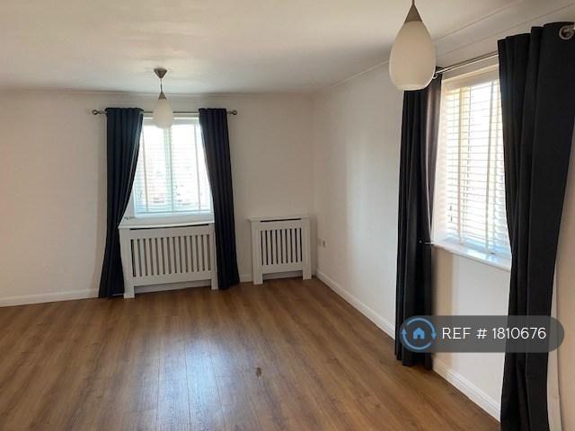 Apartment for rent in Lakenham, East Bank