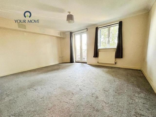Apartment for rent in Worcester Park Estate, Monks Orchard