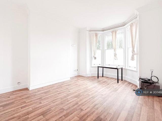 Apartment for rent in Abington, Northampton