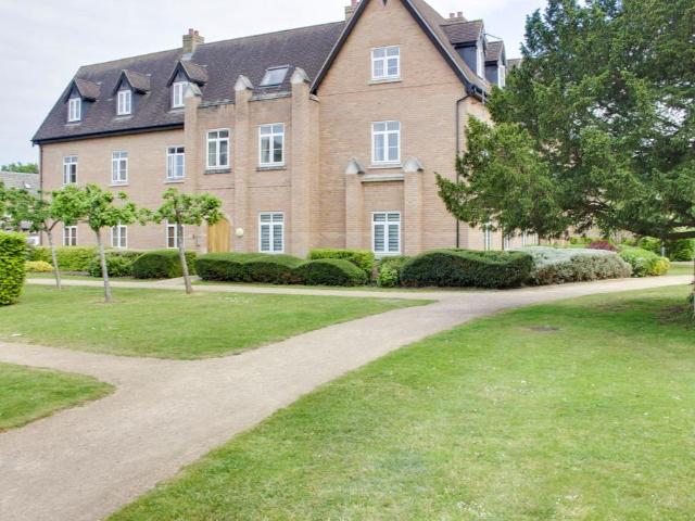 Flat for rent in Huntingdon, Isle Of Man