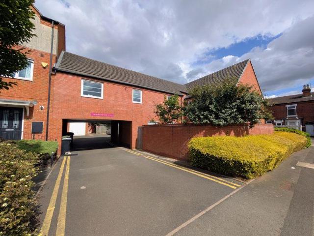 Flat for rent in Stirchley, West Midlands