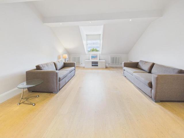 Apartment for rent in New Town, Scotland