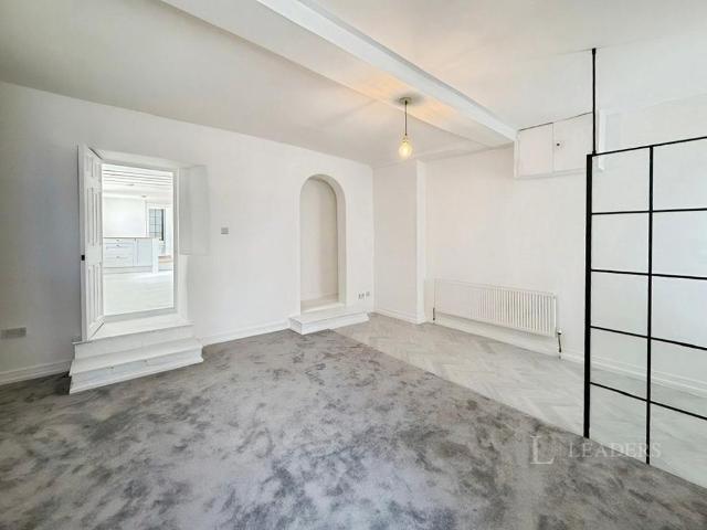 Apartment for rent in Great Faringdon, Dromore