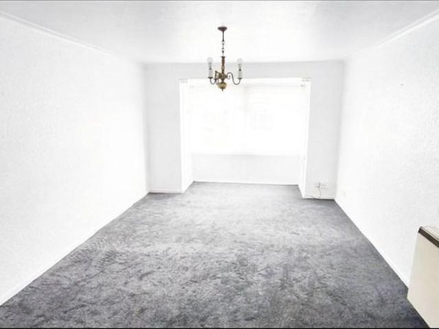 Apartment for rent in Baildon, West Yorkshire
