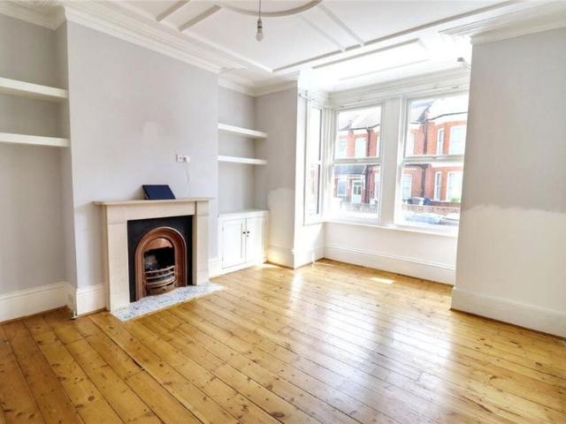 Apartment for rent in London Borough of Barnet, Greater London