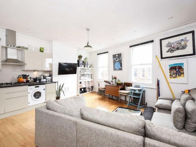 Apartment for rent in Parson's Green, Greater London
