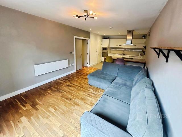 Apartment for rent in First Street, Manchester