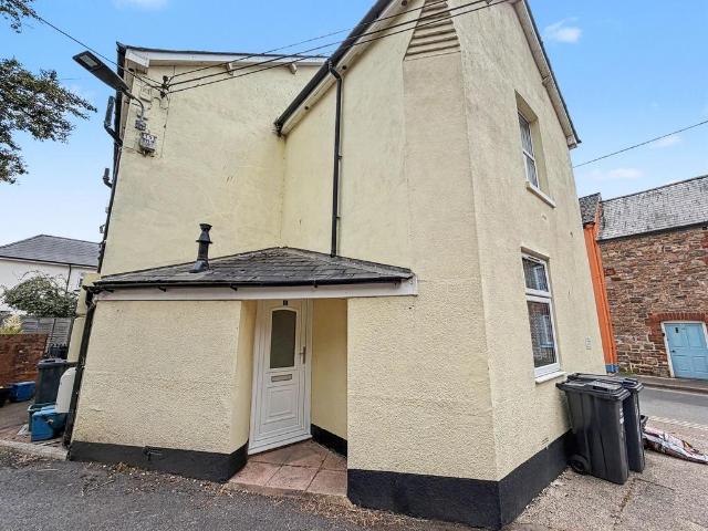 Flat for rent in Newton St Cyres, Devon