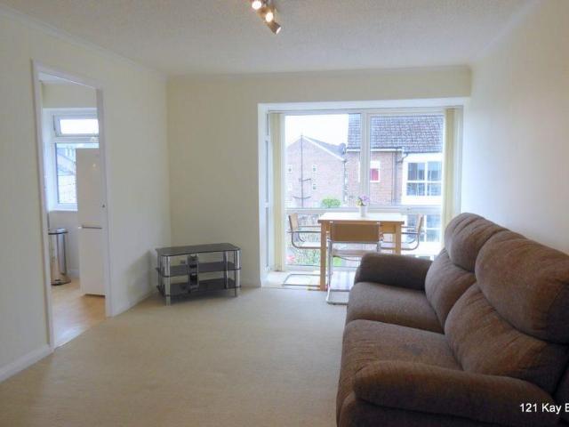 Apartment for rent in Nuttall, Bury