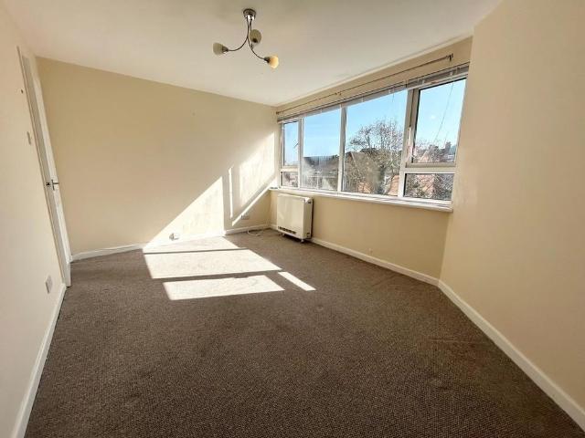 Apartment for rent in Boscombe, Bournemouth